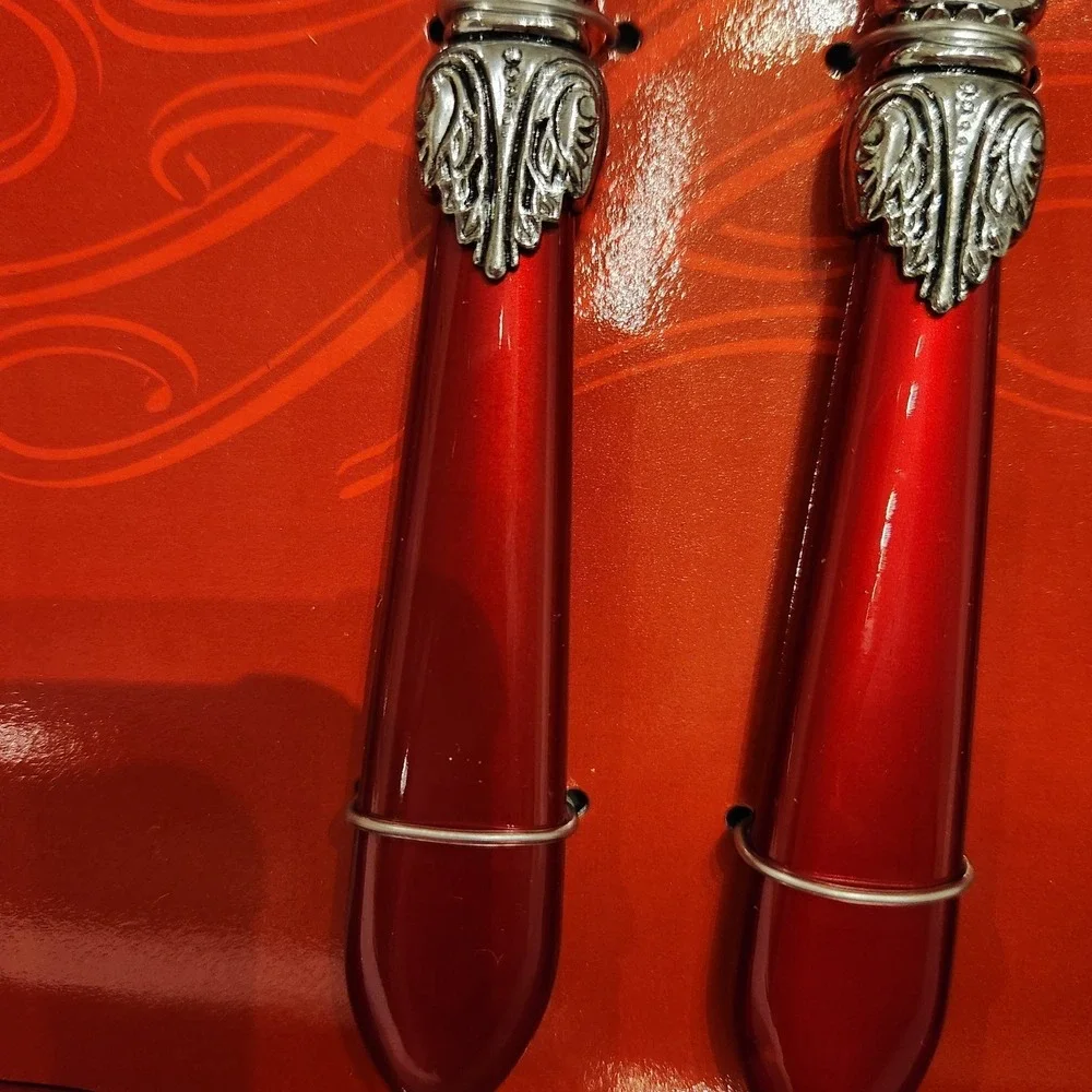 Cleopatra Holiday 4 pc Cheese Serving‎ Set Red Metal handle Open Box